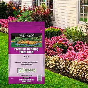 13761_Premium Bedding Food 3.25 lb Bag Lifestyle Image
